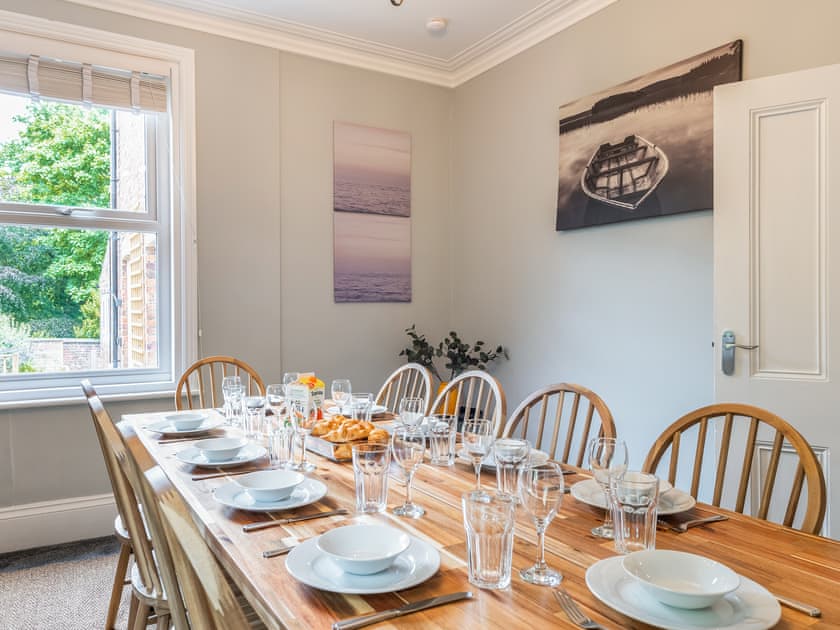 Dining room | Scarborough StaysGarfield, Scarborough
