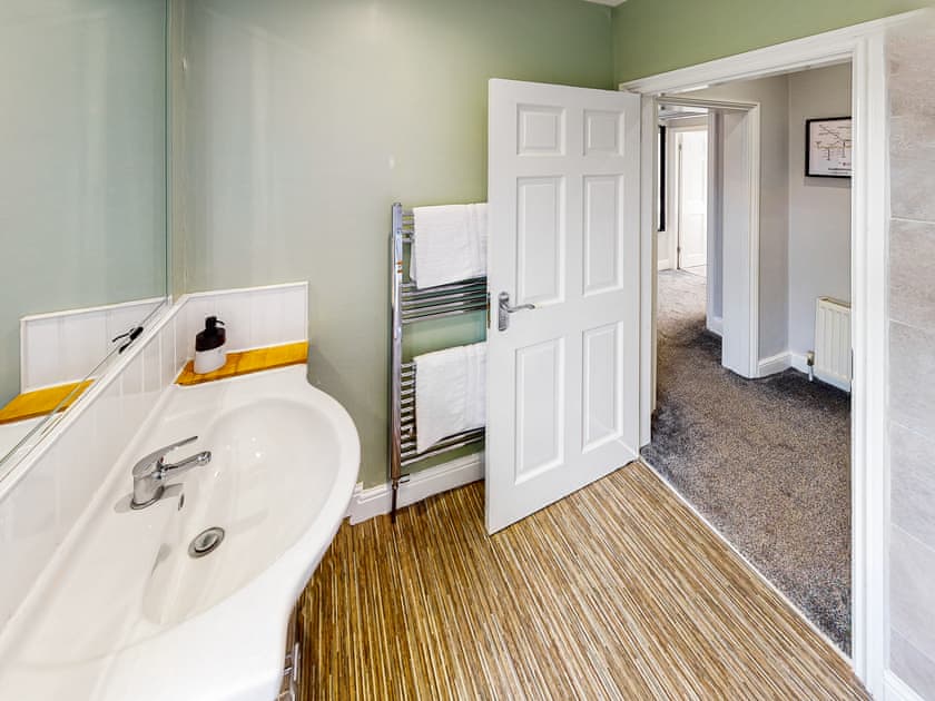 Bathroom | 44 Norwood, Scarborough