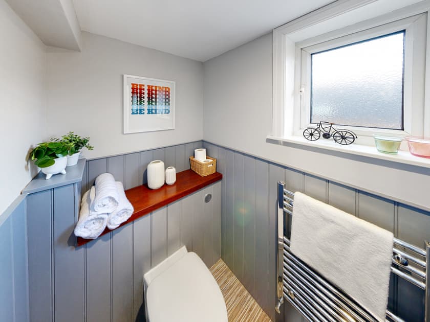 Bathroom | 44 Norwood, Scarborough