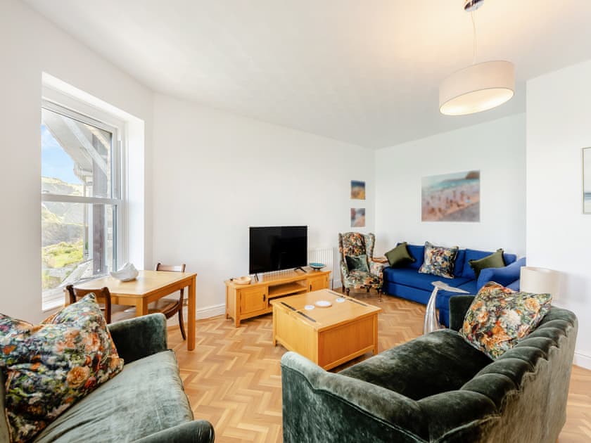 Open plan living space | White Horses, Ilfracombe