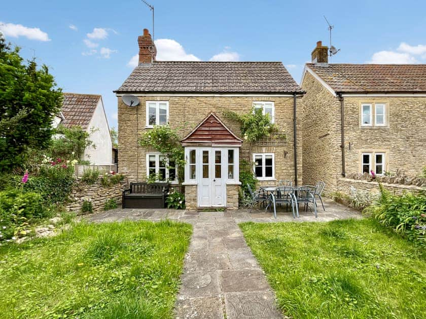 Exterior | Gladwyn Cottage, Sutton Benger, near Lacock