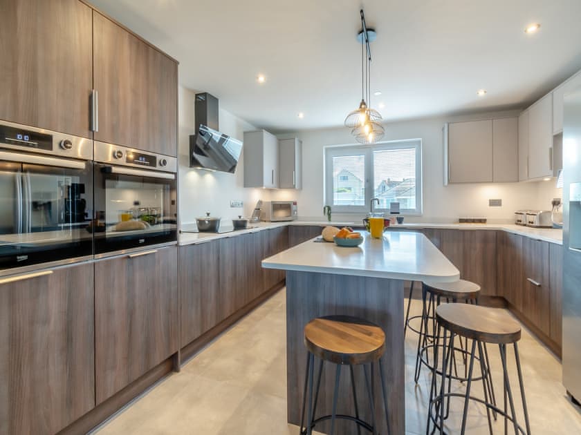 Kitchen | Ty Ynys - Gwbert Holiday Cottages, Gwbert, near Cardigan