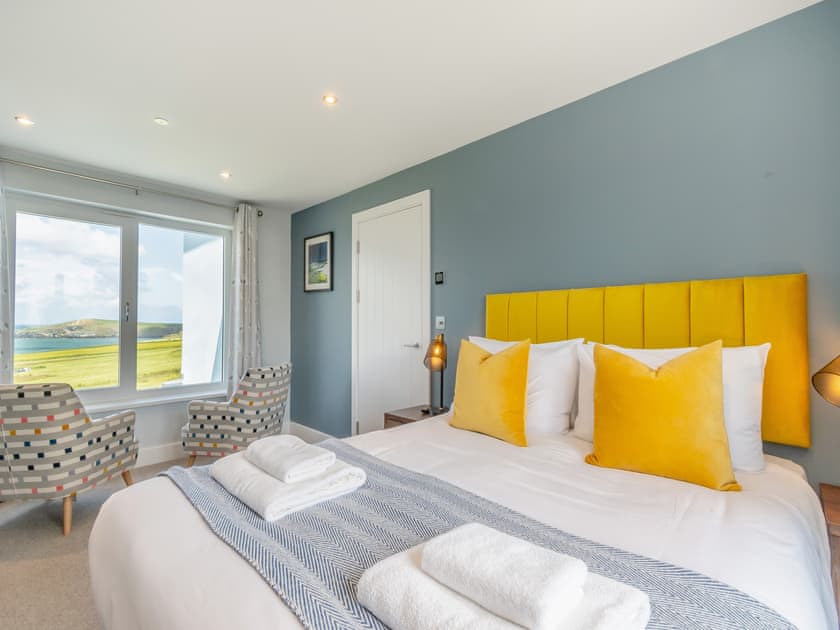 Double bedroom | Ty Mor - Gwbert Holiday Cottages, Gwbert, near Cardigan
