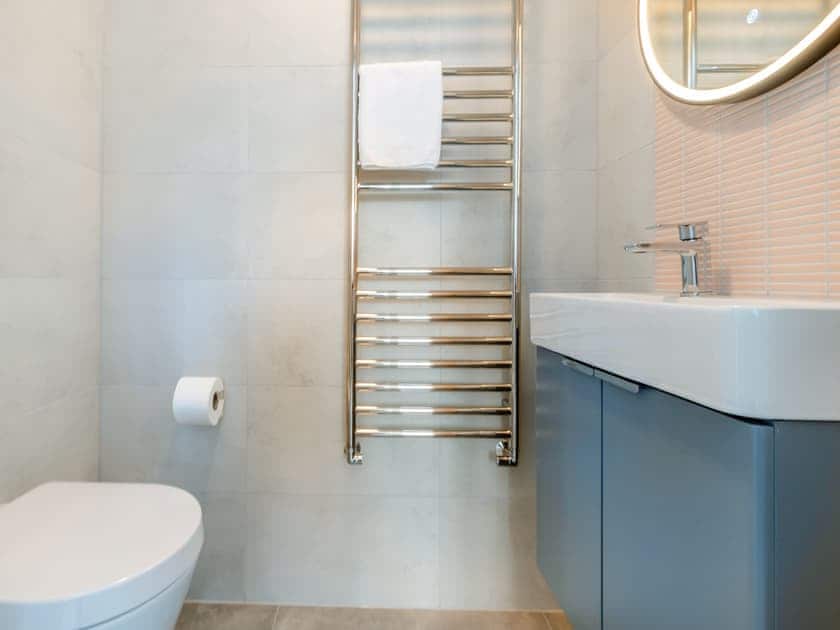 Shower room | Ty Mor - Gwbert Holiday Cottages, Gwbert, near Cardigan
