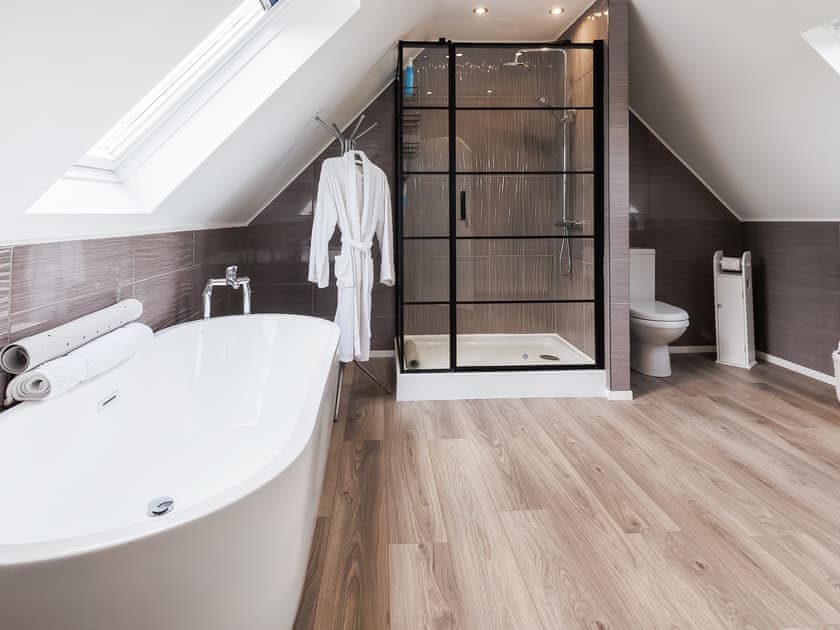 Bathroom | Weavers Cottage, North Tolsta, Isle of Lewis