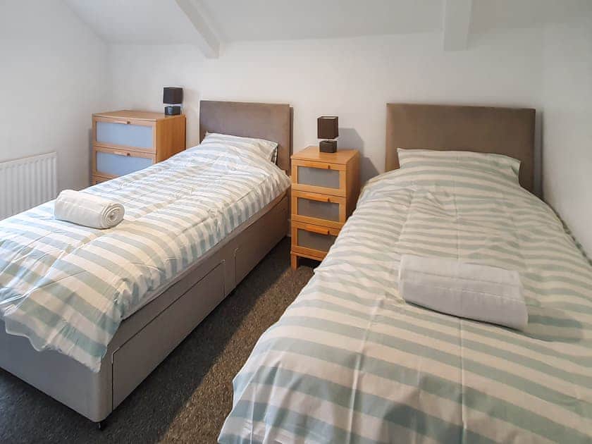 Twin bedroom | Turtles Nest, Newbiggin by the Sea