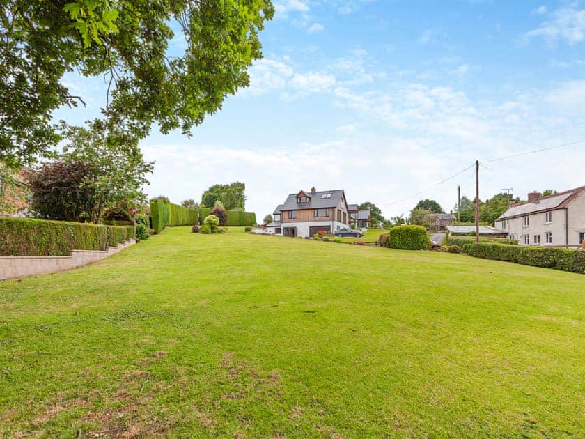 Garden | Orchard Retreat - Orchard Holidays, Forest Of Dean