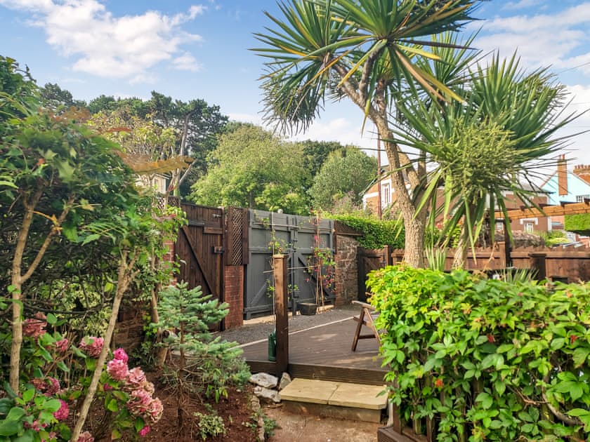 Outdoor area | Lotts View, Paignton