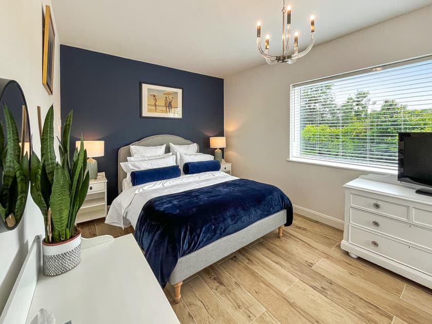 Double bedroom | Wyn Shiels Hide Away, Ainstable, near Penrith