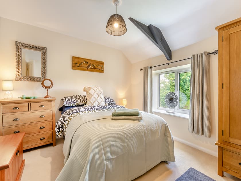 Double bedroom | Church View Cottage - The Artists Cottages, Pickering