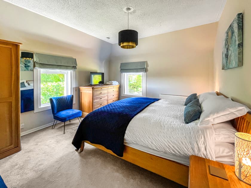 Double bedroom | Dinvin Cottage, Portpatrick, near Stranraer