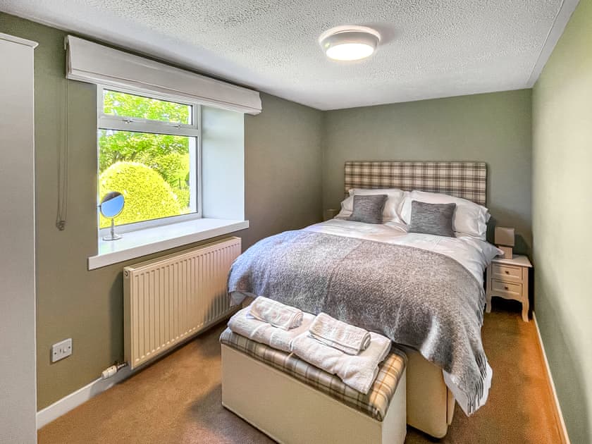 Double bedroom | Dinvin Cottage, Portpatrick, near Stranraer