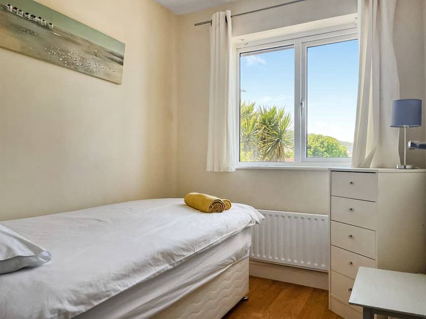 Cosy single bedroom | Britannia Way, Westward Ho!