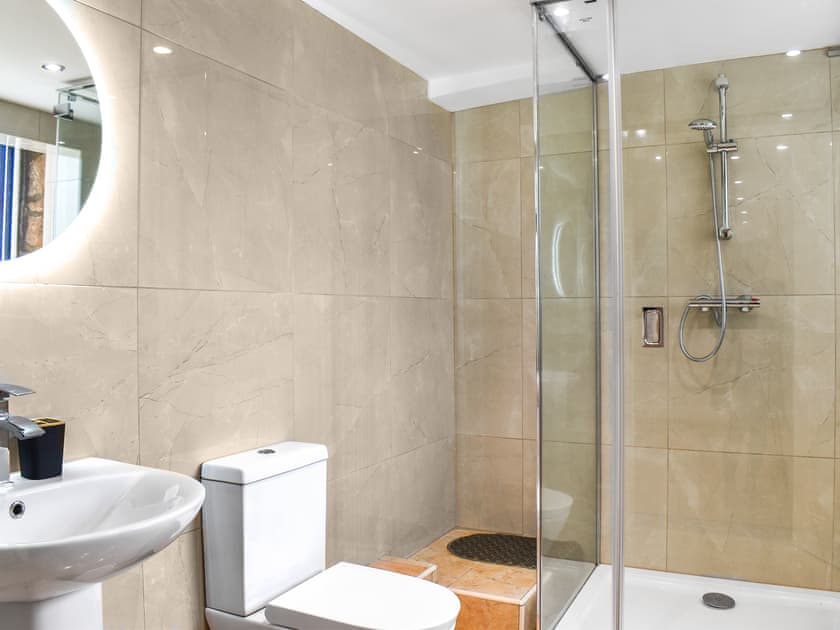 Bathroom | Swift Cottage - East Ridge Farm Holiday Cottages, Staithes, near Saltburn-by-the-Sea