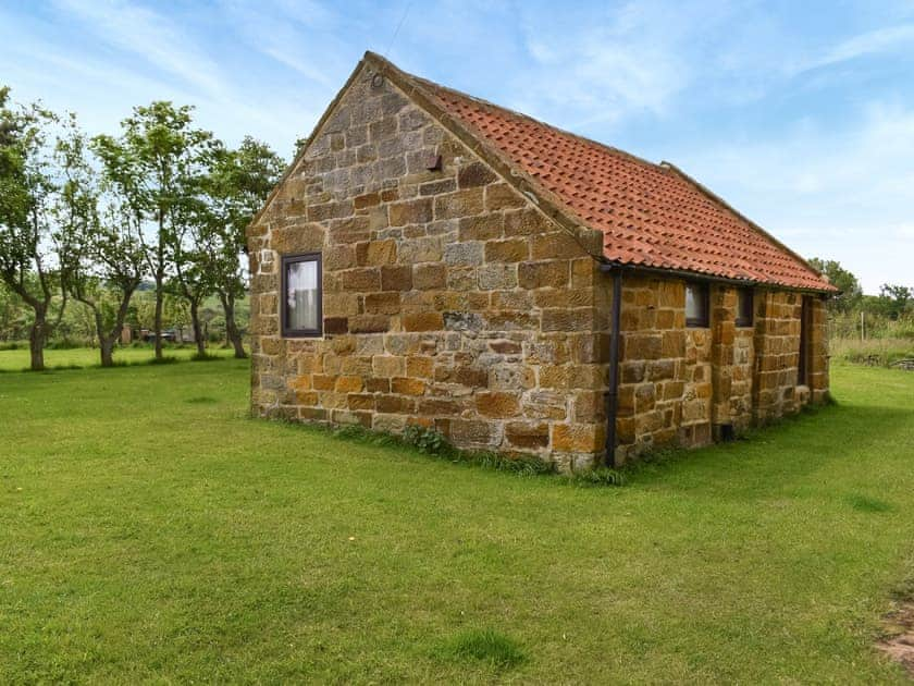 Exterior | Swallow Cottage - East Ridge Farm Holiday Cottages, Staithes, near Saltburn-by-the-Sea