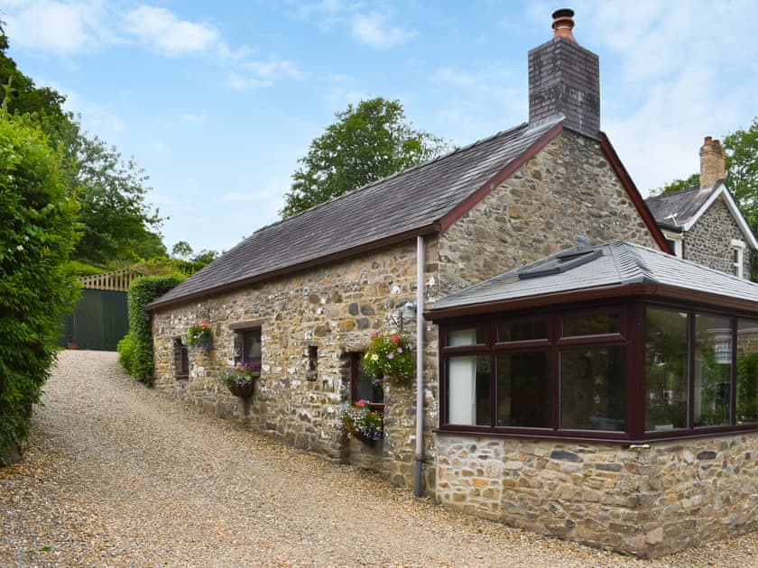 Exterior | Stable Cottage - Nanternis Farm, New Quay