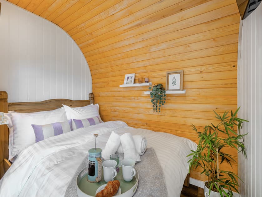 Double bedroom | Bluebell - Freedom Fields, Straiton, near Maybole