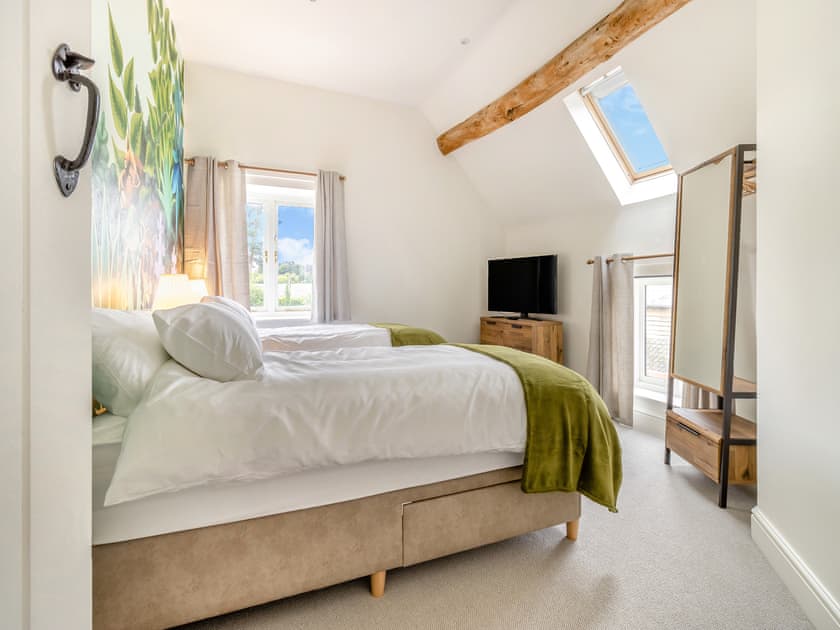 Twin bedroom | Orchard Barns - Barn Escapes, Stapleton