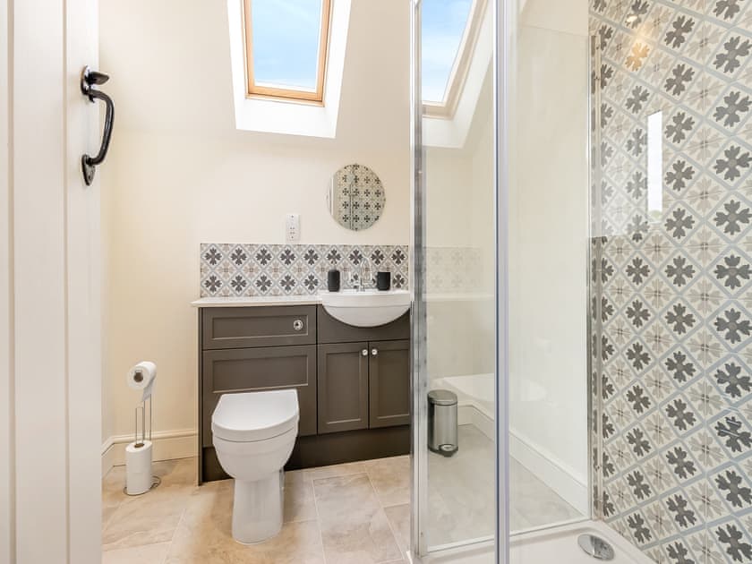 Bathroom | Orchard Barns - Barn Escapes, Stapleton