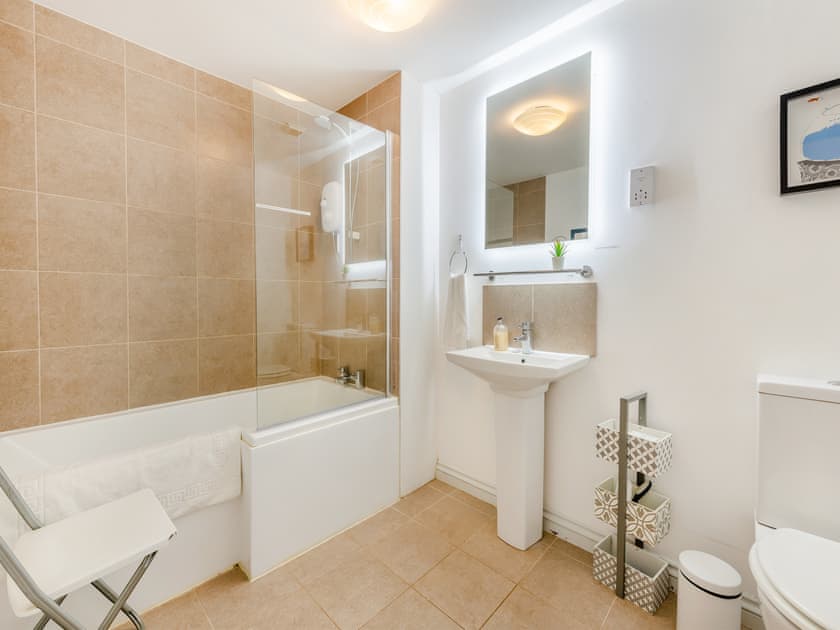 Bathroom | Oak Cottage, Slapton