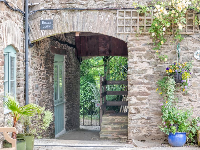Exterior | Oak Cottage, Slapton