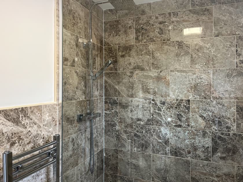 Bathroom | Alwent Apartment, Middlesborough