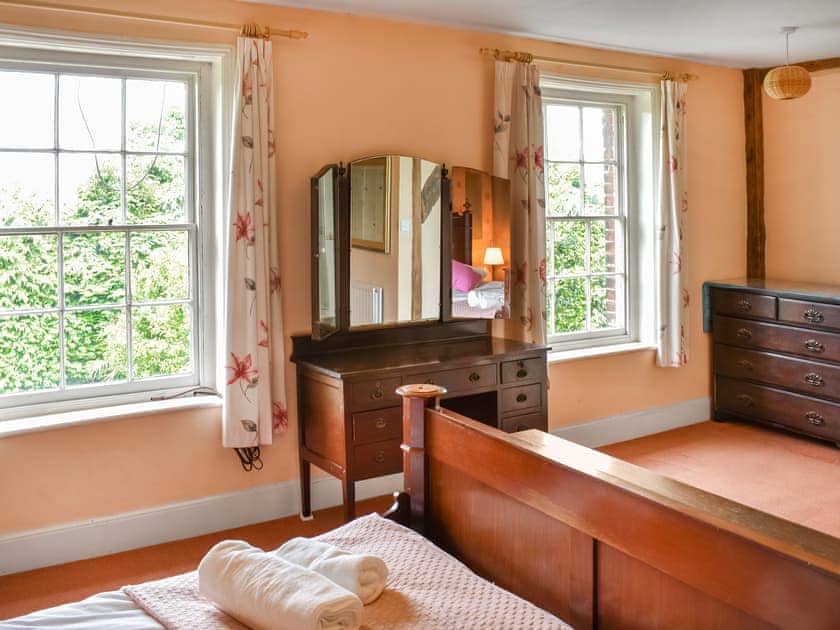 Double bedroom | Chilton Manor House, Sittingbourne, near Faversham