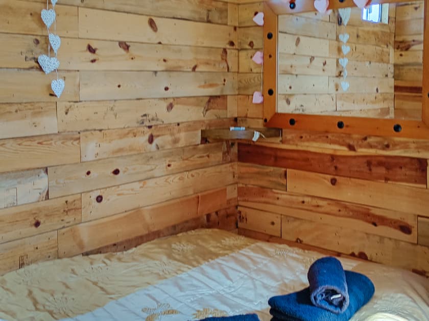 Single bedroom | The BoxOasis Farm, Fareham