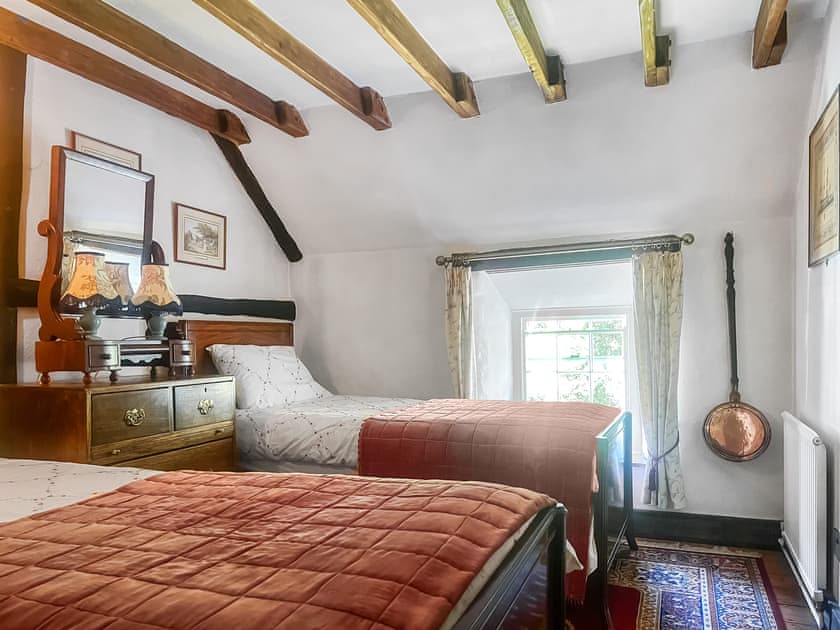 Twin bedroom | Monthly Tutor’s Cottage, Fishguard