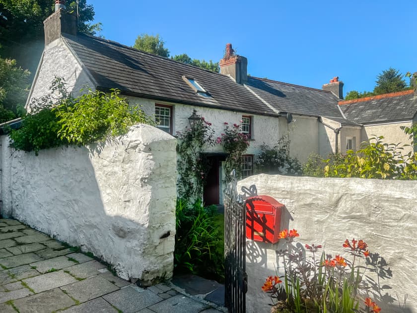 Exterior | Monthly Tutor’s Cottage, Fishguard