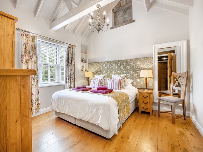 Double bedroom | The Barn - Jockhedge, Burgh Le Marsh