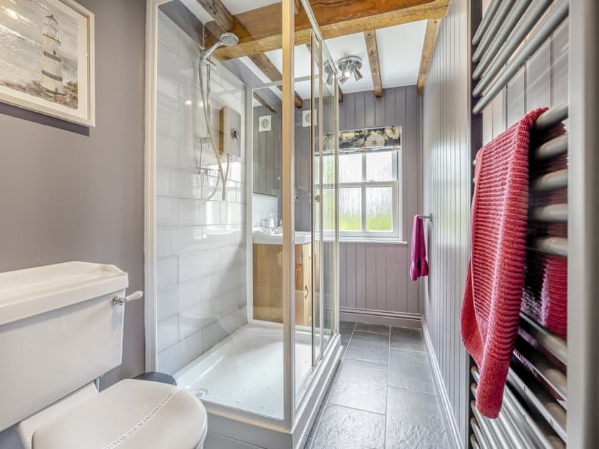 Bathroom | The Barn - Jockhedge, Burgh Le Marsh