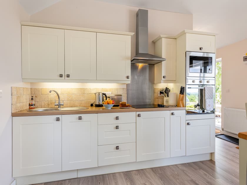 Kitchen | Beehive Cottage, Bodfari, near Denbigh