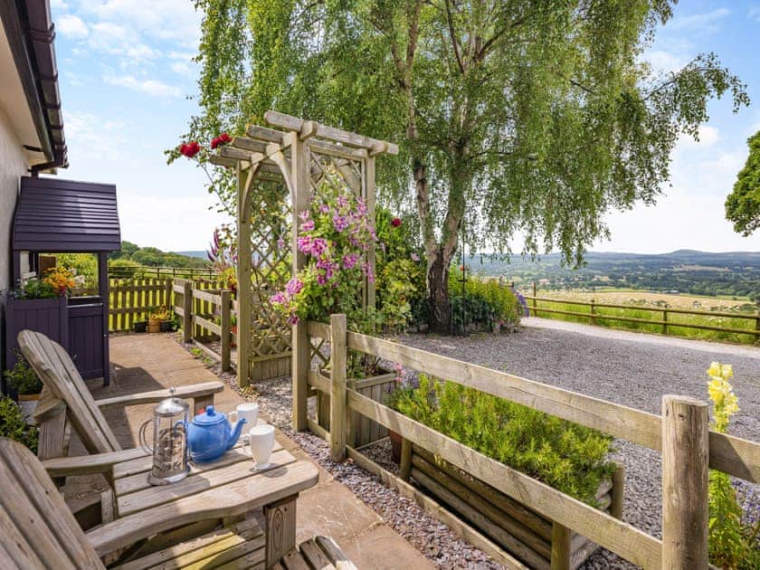 Outdoor area | Beehive Cottage, Bodfari, near Denbigh