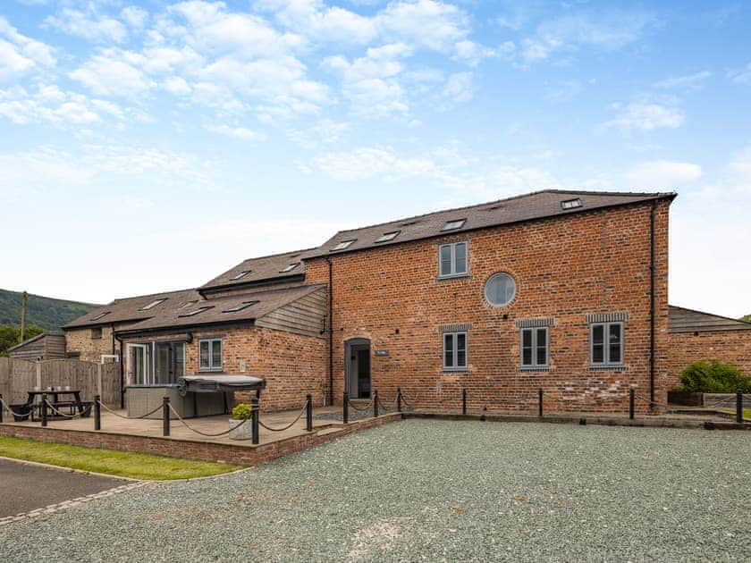 Exterior | Ty Felin - Vale of Llangollen Farm Cottages, Trevor, near Llangollen