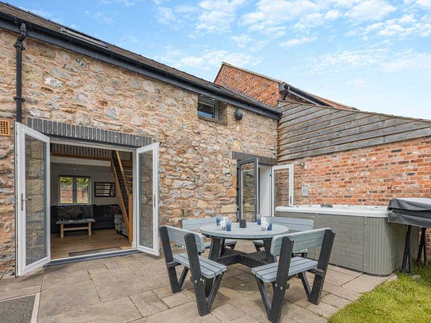 Exterior | Ty Godro - Vale of Llangollen Farm Cottages, Trevor, near Llangollen
