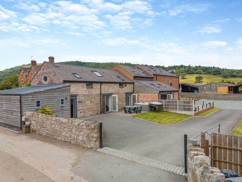 Exterior | Ty Godro - Vale of Llangollen Farm Cottages, Trevor, near Llangollen