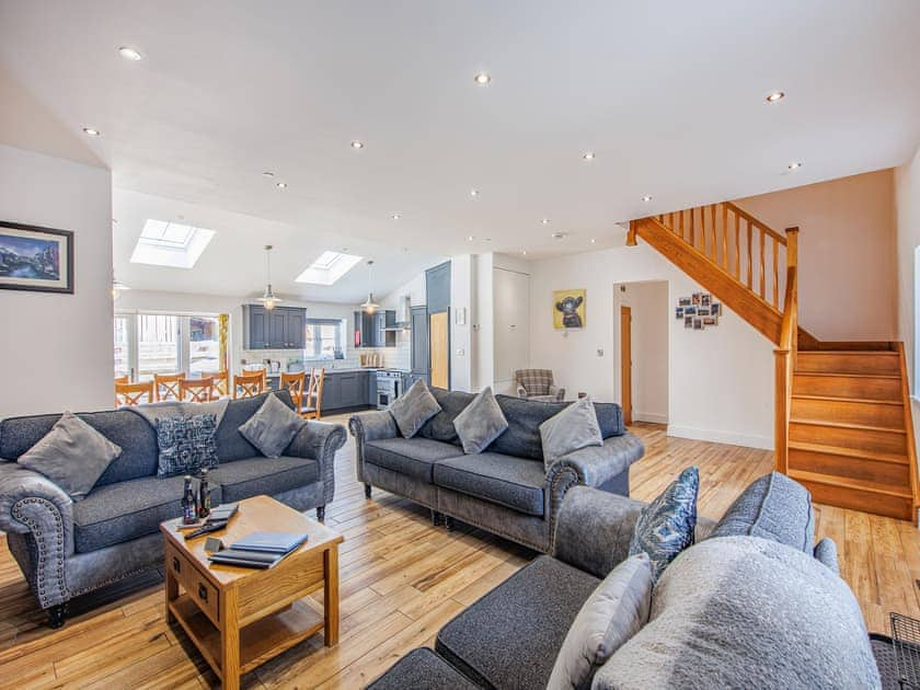 Open plan living space | Cor Tarw - Vale of Llangollen Farm Cottages, Trevor, near Llangollen