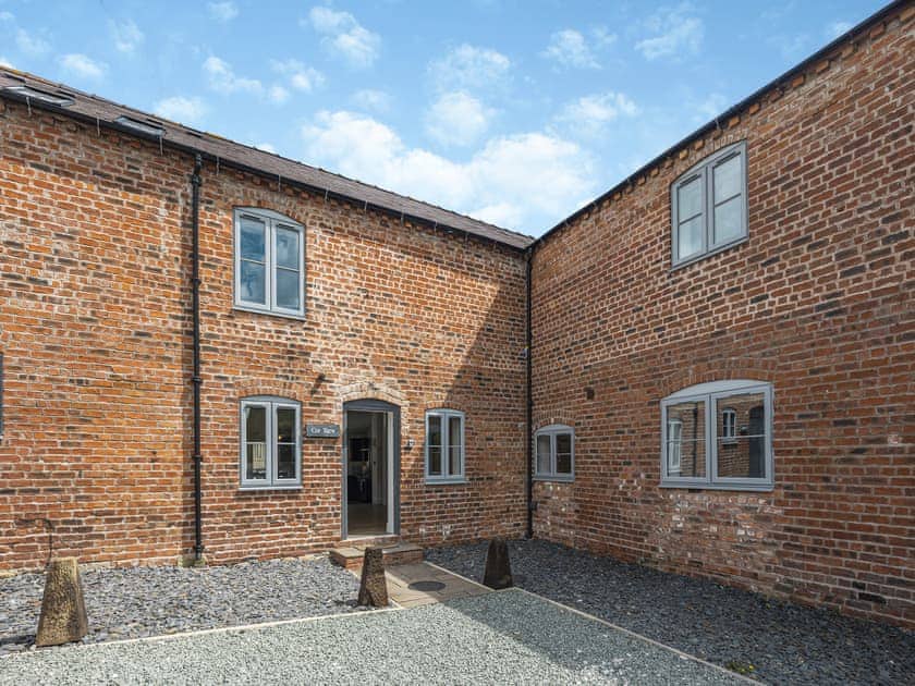 Exterior | Cor Tarw - Vale of Llangollen Farm Cottages, Trevor, near Llangollen