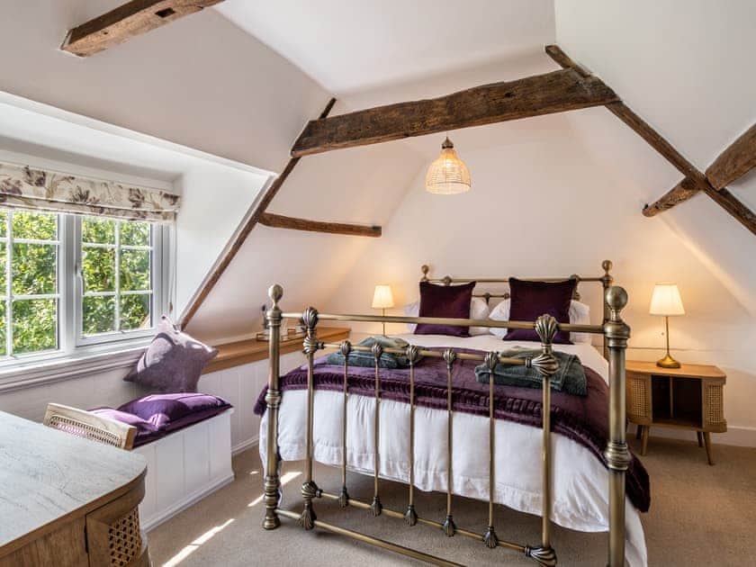 King bedroom  | The Old Cottage and Field View Annex, Walcott
