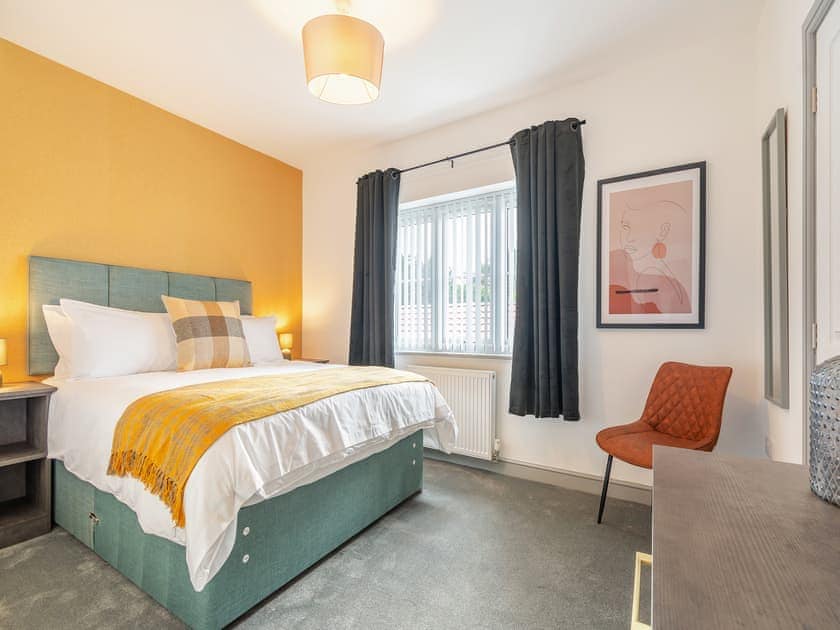 King bedroom  | Sandcastles, Bridlington