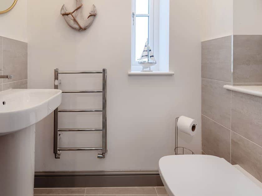 Bathroom | Sandcastles, Bridlington