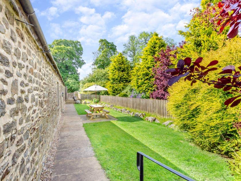 Garden | Grisedale Stables, Threshfield, near Grassington