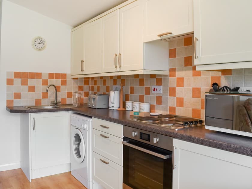 Kitchen | Mother Ivy’s Bay - Bay Adventures, St Merryn, near Padstow