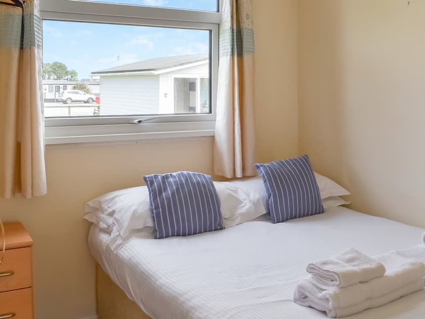 Double bedroom | Mother Ivy’s Bay - Bay Adventures, St Merryn, near Padstow