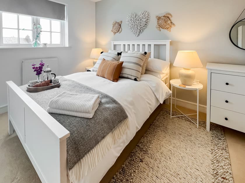 Double bedroom | Manuka Cottage, Totnes