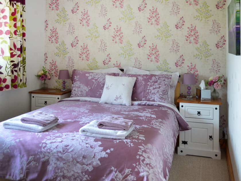 Comfortable double bedroom with kingsize bed   | Bryn Rodyn, Graigfechan, near Ruthin