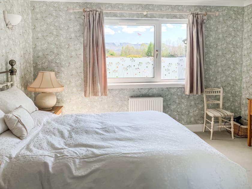Double bedroom | Capelrig Cottage, Balfron, near Drymen Loch Lomond & The Trossachs