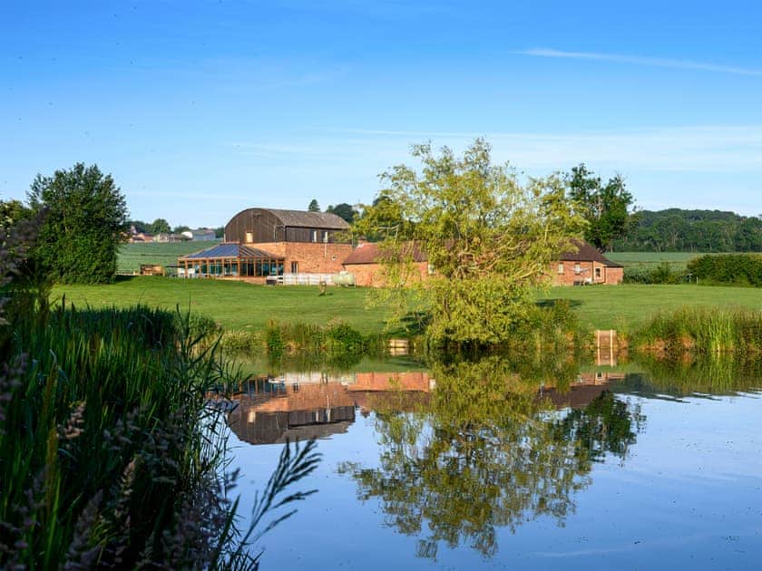 Setting | Butterfly Lodge, Great Oxendon, near Market Harborough