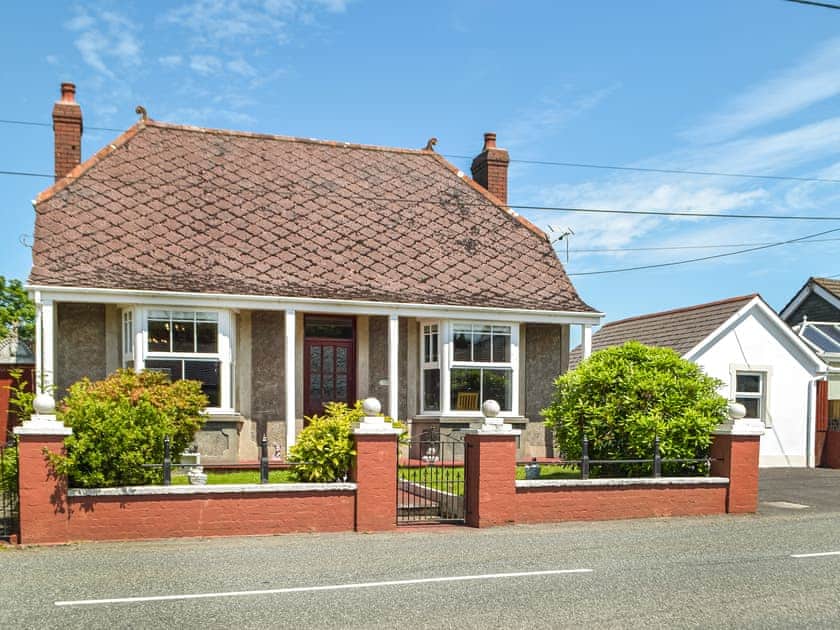Exterior | Ferwig, New Quay